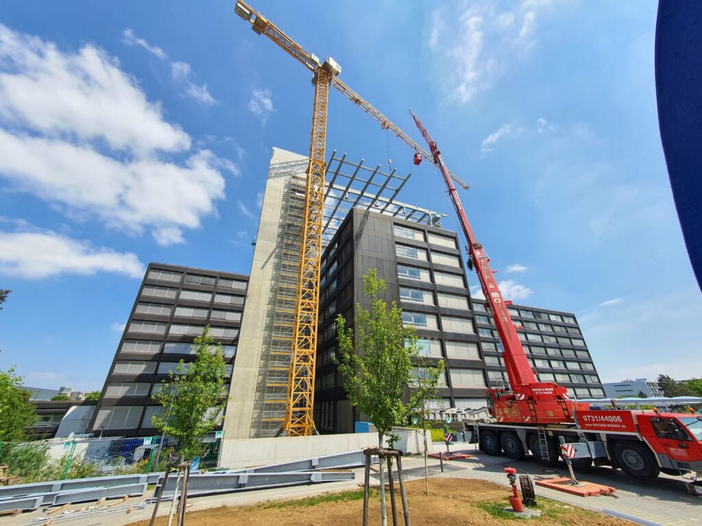 undefined © Rheiner Stahlbau GmbH | Rettungslandeplattform auf 44m Höhe Ulm