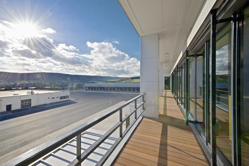 Logistikzentrum Hedemünden Balkon